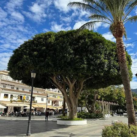 Apartment Jade Luxury In A Brand New Exclusive Complex With Mountain And Seaview, 100 Metres From Beach, Free Private Parking